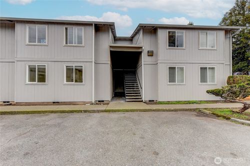 b5-1601 Maple Ln, Kent, WA, 98030-7443 | Card Image