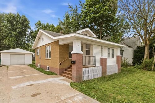 1901 Grand Avenue, Decatur, IL, 62522 | Card Image