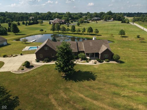 1477 S County Road 60 E, Greensburg, IN, 47240-7758 | Card Image