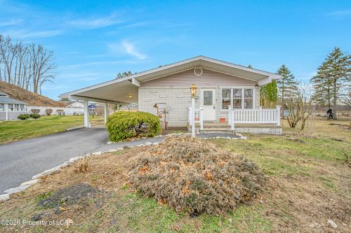 107 Stonecrest Dr, Moosic, PA, 18507-1159 | Card Image