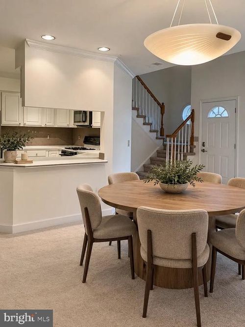 310-6916 Fairfax Dr, ARLINGTON, VA, 22213-1020 | Card Image