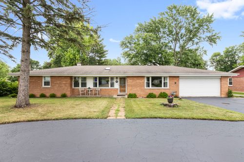 203 Coldren Dr, Prospect Heights, IL, 60070-1619 | Card Image