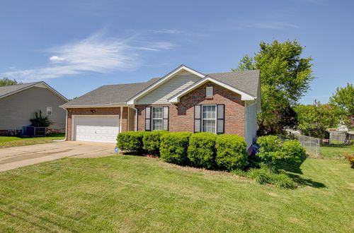 3217 Tabby Dr, Clarksville, TN, 37042 | Card Image