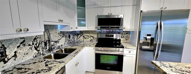 APT-412C - 1401 Sw 134 Th Way, Condo with 1 bedrooms, 2 bathrooms and null parking in Pembroke Pines FL | Image 5