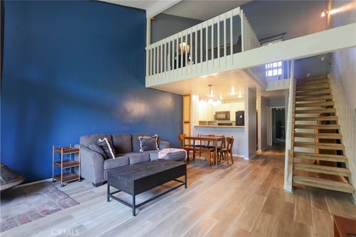18d-7890 E Spring St, Long Beach, CA, 90815 | Card Image