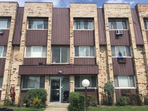1c-8667 1/2 Foster Ave, Chicago, IL, 60656-2764 | Card Image