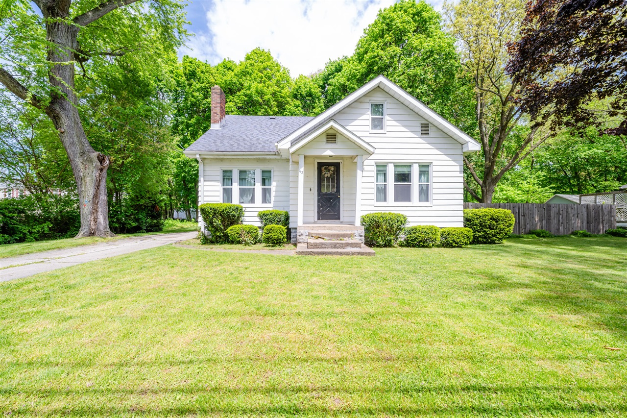 Eastern Ave, Benton Harbor, MI 49022