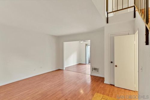 unit-f-7962 Mission Center Ct, San Diego, CA, 92108-1458 | Card Image