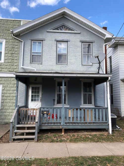 123 Center St, Milton, PA, 17847-1717 | Card Image