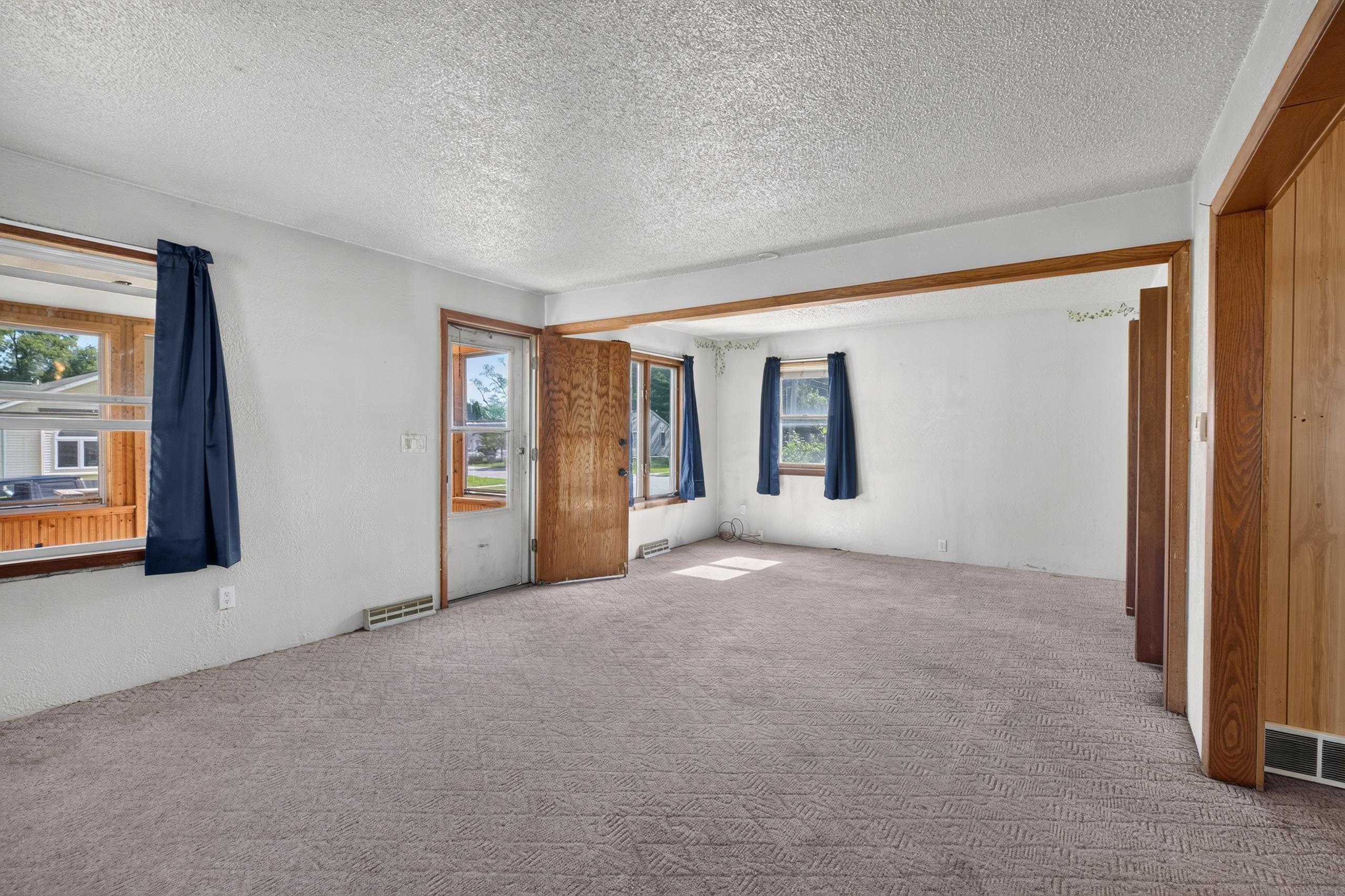 Residential in Evansdale 4