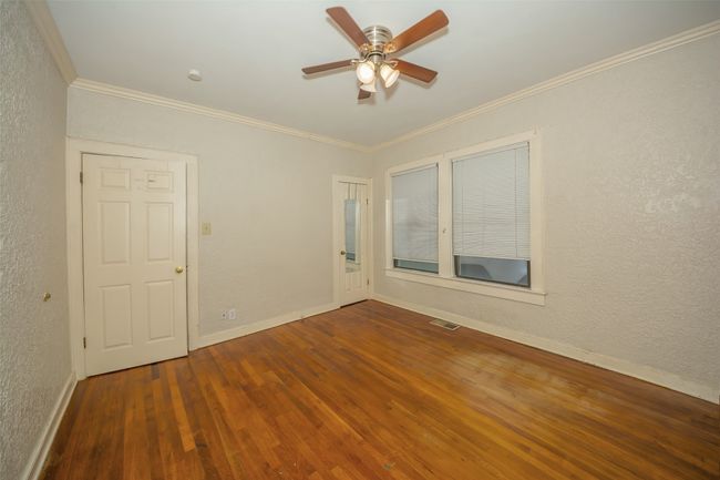 A - 902 S Oak Cliff Blvd, Home with 2 bedrooms, 1 bathrooms and null parking in Dallas TX | Image 16