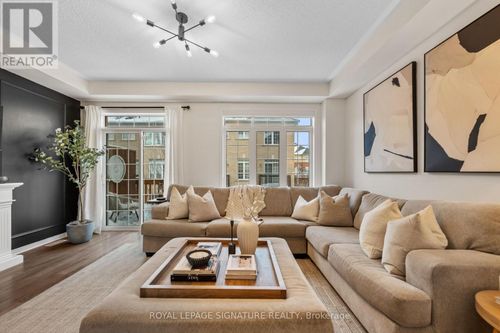 6 Renfrew Lane, Halton Hills, ON, L7G0H1 | Card Image