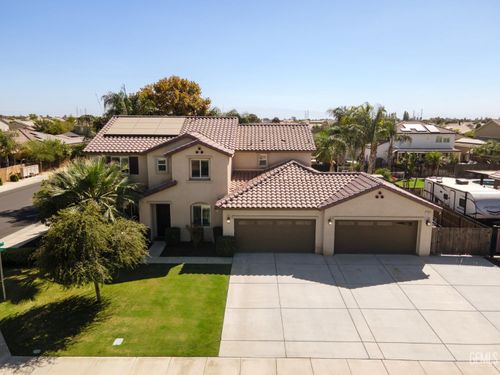 15605 Calabria Ct, Bakersfield, CA, 93314-8056 | Card Image