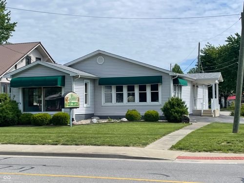 760 S State St, North Vernon, IN, 47265-2129 | Card Image