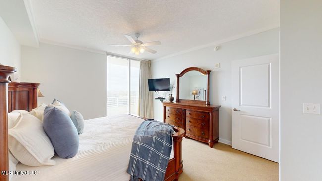 2060-Beach-Blvd-01092025_150006 | Image 12