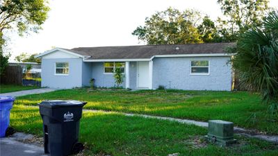 7412 Wishing Well Court, House other with 4 bedrooms, 2 bathrooms and null parking in TAMPA FL | Image 3