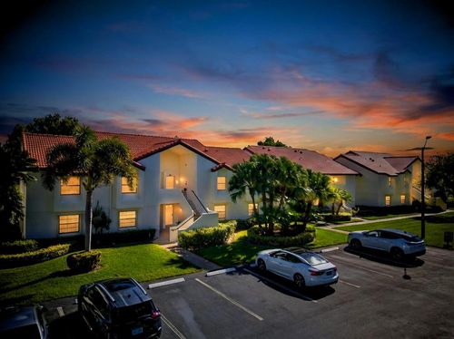 5815 Parkwalk Dr, Boynton Beach, FL, 33472-2311 | Card Image