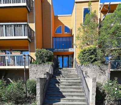 2207 - 13700 San Pablo Avenue, Condo with 1 bedrooms, 1 bathrooms and 1 parking in San Pablo CA | Image 1