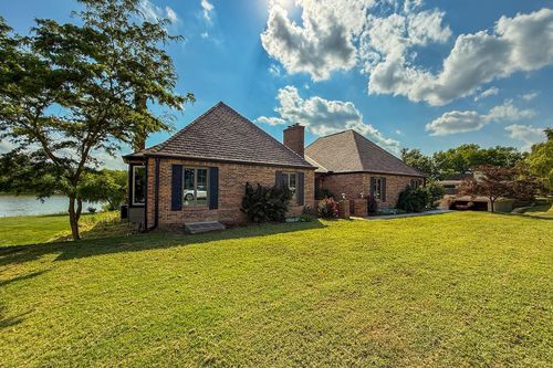 14 N Lakeview Dr, Goddard, KS, 67052-8701 | Card Image