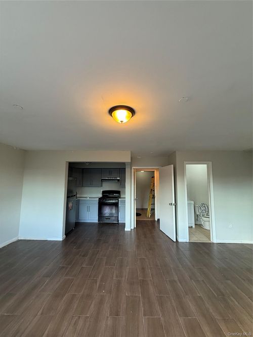 3-803 Astoria Boulevard, New York, NY, 11102 | Card Image