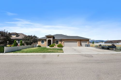 545 N 1100 E, Beaver, UT, 84713-7829 | Card Image