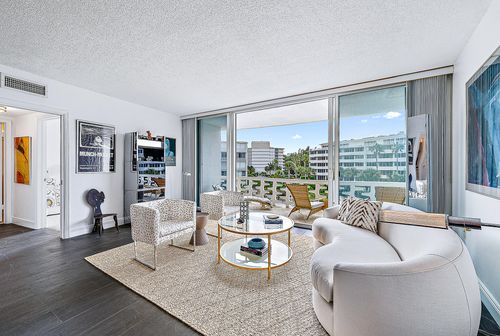 310-2760 S Ocean Blvd, Palm Beach, FL, 33480-5536 | Card Image