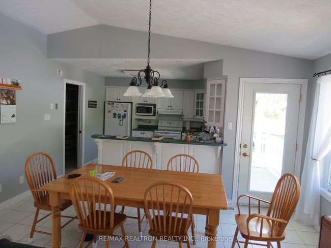 170 Concession 5 W, House other with 4 bedrooms, 3 bathrooms and 10 parking in Tiny ON | Image 4