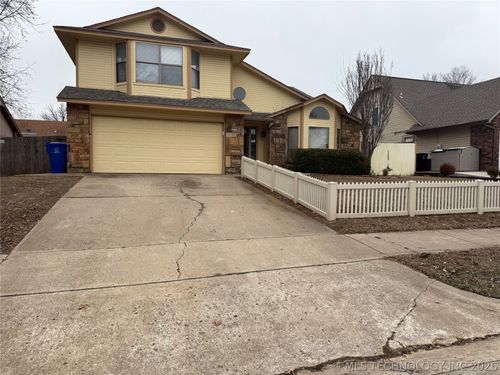 2614 S Gardenia Ave, Broken Arrow, OK, 74012-0810 | Card Image