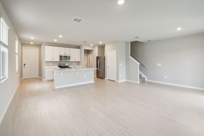 5730 Se Edgewater Cir, Townhouse with 3 bedrooms, 3 bathrooms and null parking in Stuart FL | Image 10