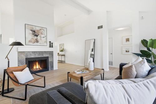 b-6472 Buena Vista Dr, Newark, CA, 94560-5320 | Card Image