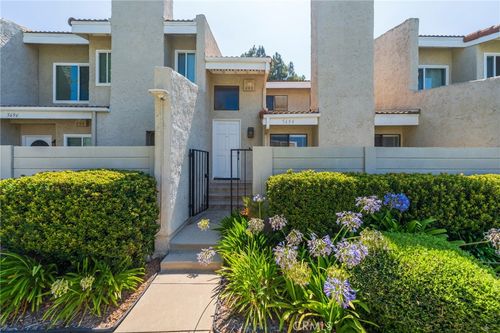 5694 E Los Angeles Ave, Simi Valley, CA, 93063-4263 | Card Image