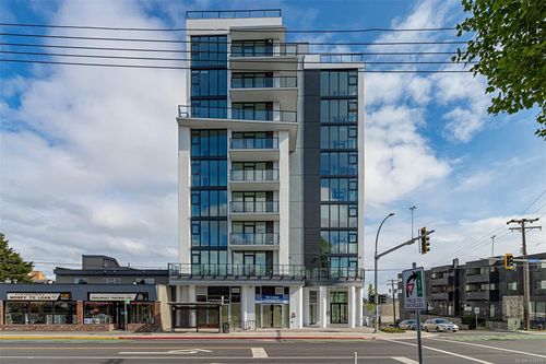 202-899 Esquimalt Rd, Esquimalt, BC, V9A3M5 | Card Image
