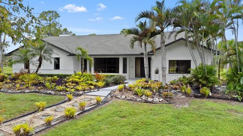 5635 Reynolds Rd, Lake Worth, FL, 33449-8440 | Card Image