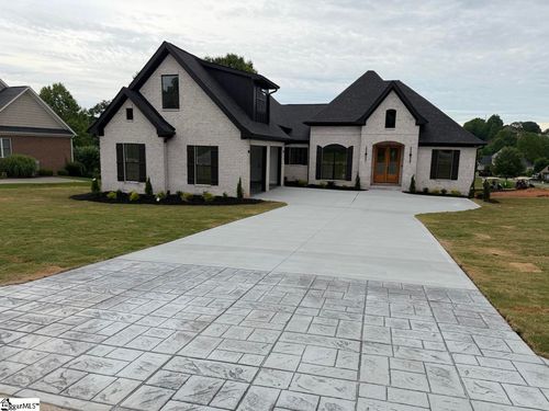 1004 Winmar Dr, Anderson, SC, 29621-7670 | Card Image