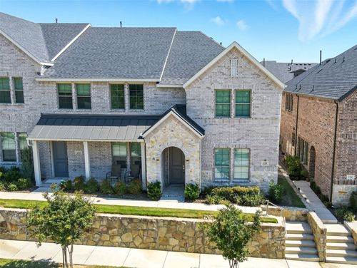 228 Spring Hill Rd, Flower Mound, TX, 75028-5176 | Card Image