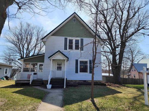431 E Cornelia St, Darlington, WI, 53530-1444 | Card Image