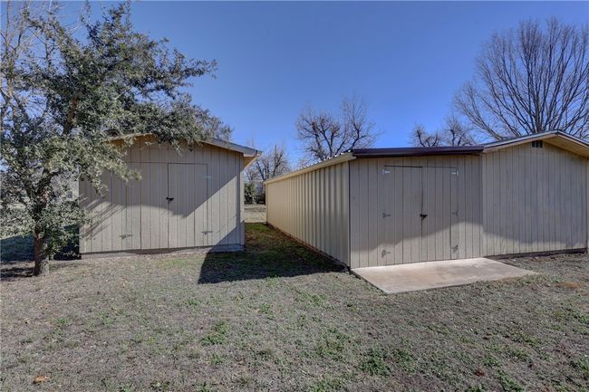 117 E Denmark St, House other with 3 bedrooms, 2 bathrooms and 2 parking in Walnut Springs TX | Image 31