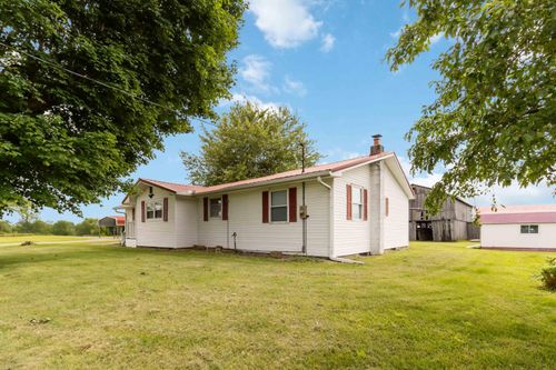 8250 N Ky 837, Kings Mountain, KY, 40442-9009 | Card Image