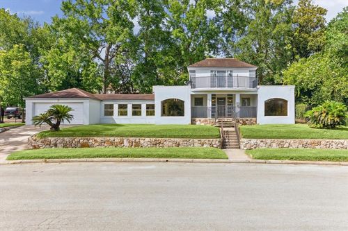 1820 N Macgregor Way, Houston, TX, 77023-4811 | Card Image