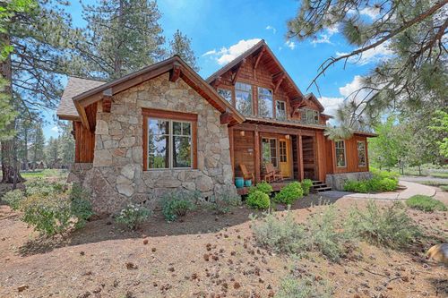 f19-28-12503 Lookout Loop, Truckee, CA, 96161-4547 | Card Image