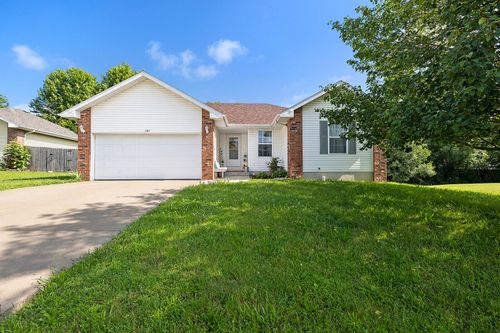 101 Canon Avenue, Clever, MO, 65631 | Card Image