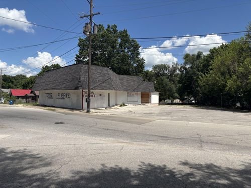 621 Hamilton St, Neosho, MO, 64850-2349 | Card Image