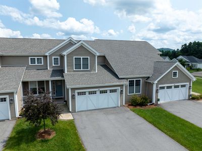 184 Creek's Edge Drive, Condo with 3 bedrooms, 1 bathrooms and null parking in Williston VT | Image 1