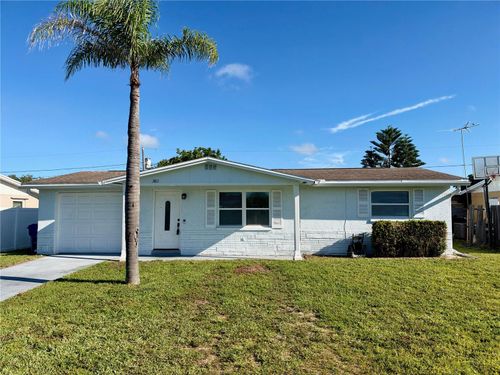 3811 Beechwood Dr, HOLIDAY, FL, 34691-3505 | Card Image