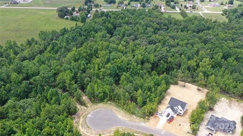 22-4036 Deerstone Ln, Clover, SC, 29710-9726 | Card Image