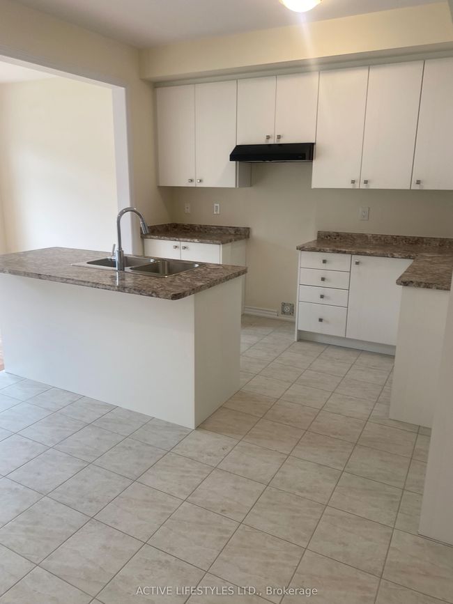 12 Ever Sweet Way, House other with 4 bedrooms, 3 bathrooms and 2 parking in Thorold ON | Image 9
