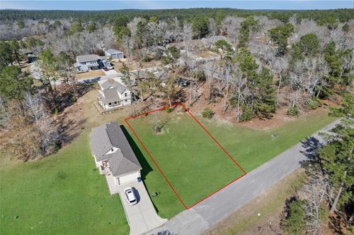 108 N Forest Dr, Huntsville, TX, 77340-5676 | Card Image