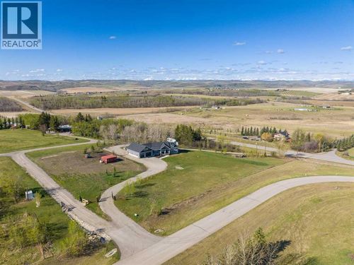 88109 206 Ave W, Foothills, AB, T1S2X4 | Card Image