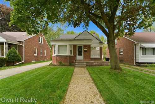 10021 Grayfield, Redford, MI, 48239-1425 | Card Image