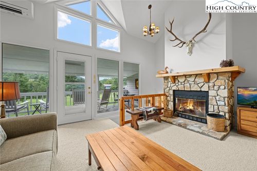 apt-a3-124 Mountain Club Dr, Vilas, NC, 28692-8974 | Card Image